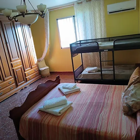 Venta Del Aire Cortijo Terron בית נופש Lanjarón
