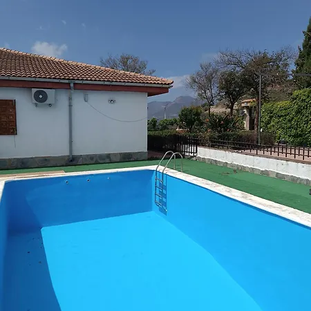 Venta Del Aire Cortijo Terron *